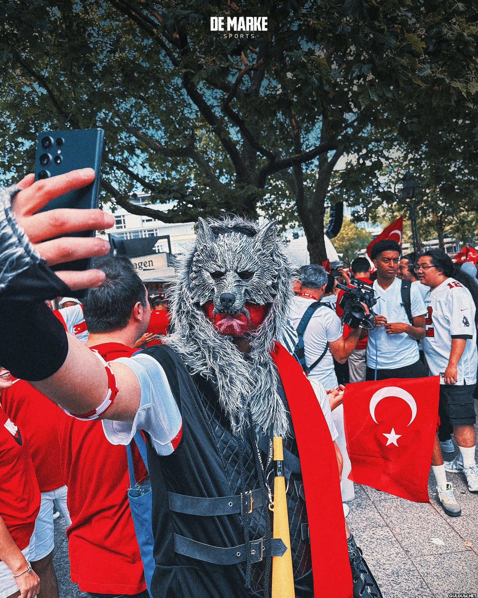 🚨Berlin’de bir taraftar...