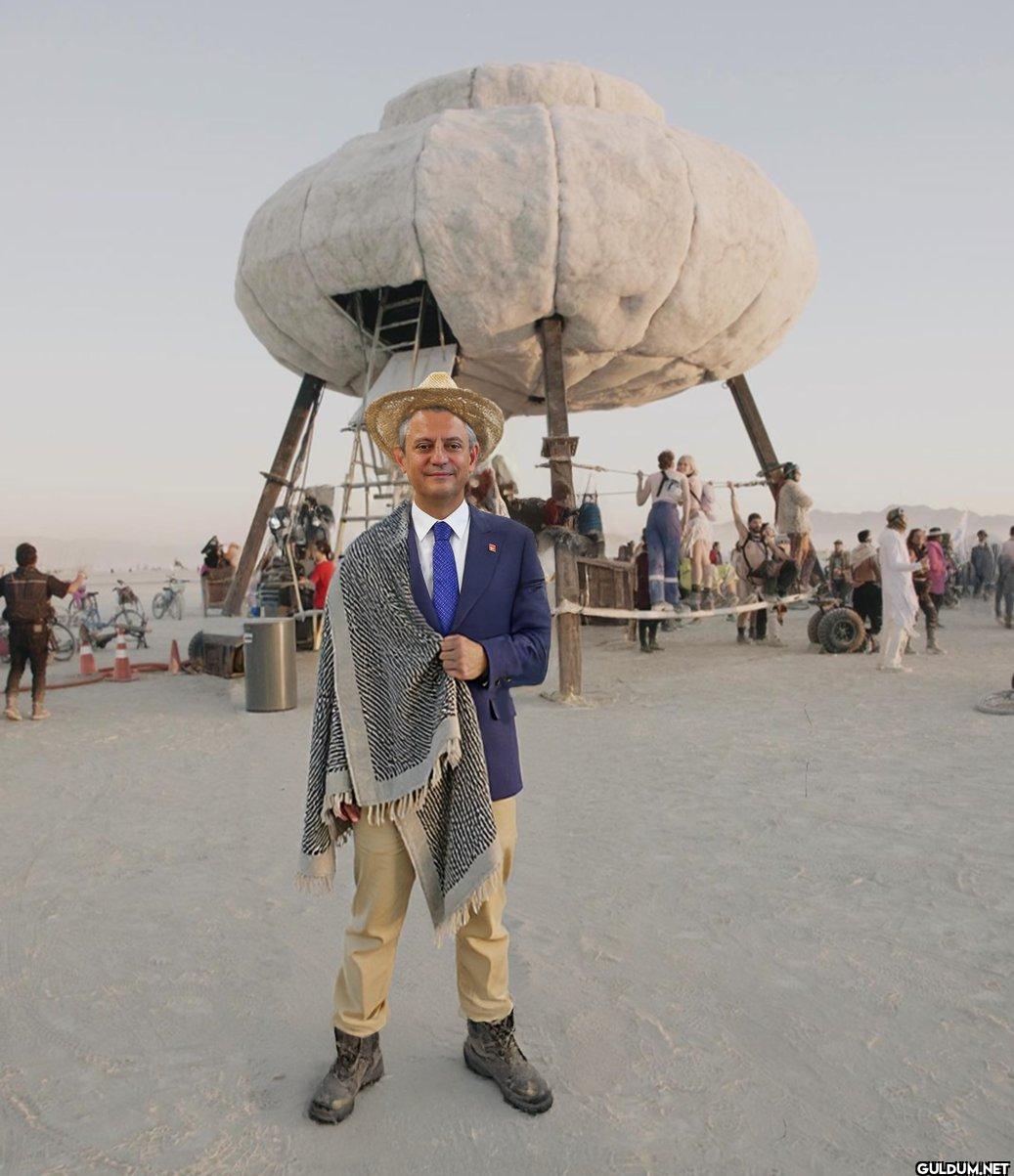 özgür özel burning man festivalinde