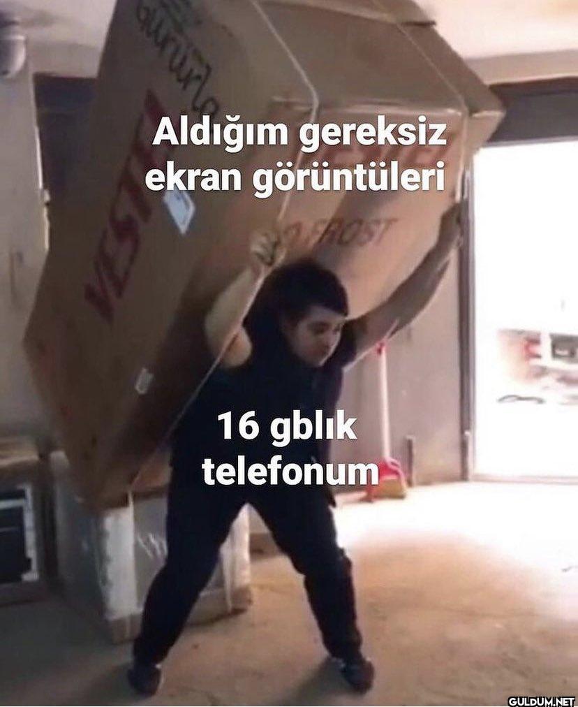 qururla Aldığım gereksiz...
