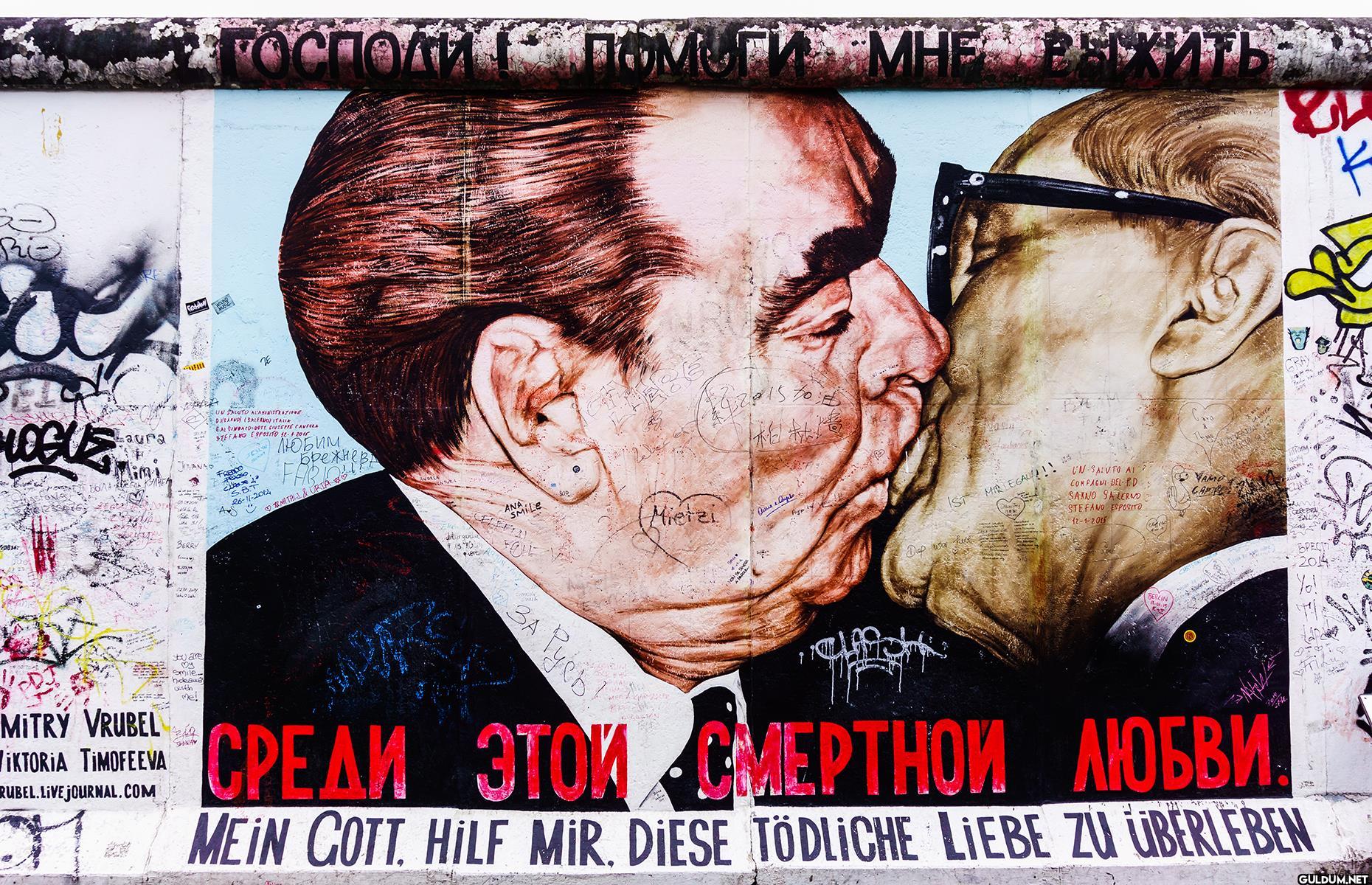 22. See Berlin’s East Side...