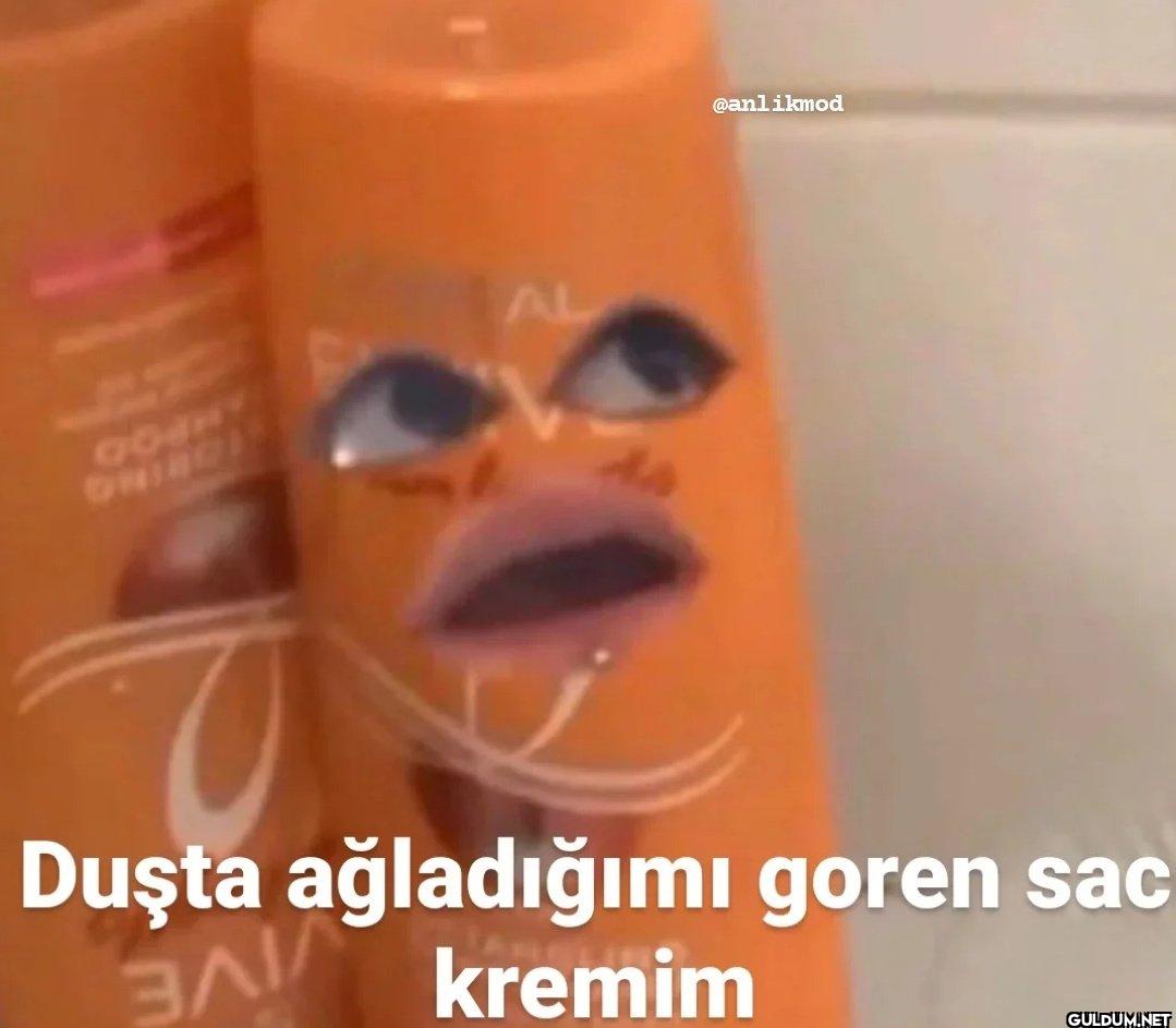 Duşta ağladığımı goren sac...