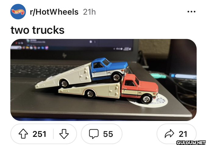 wwwr/HotWheels 21h two...