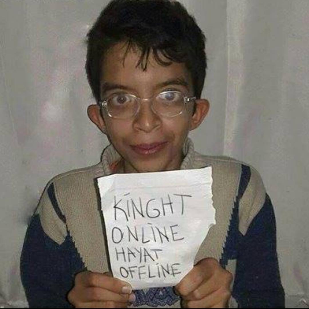 KİNGHT
ONLİNE
HAYAT
OFFLİNE