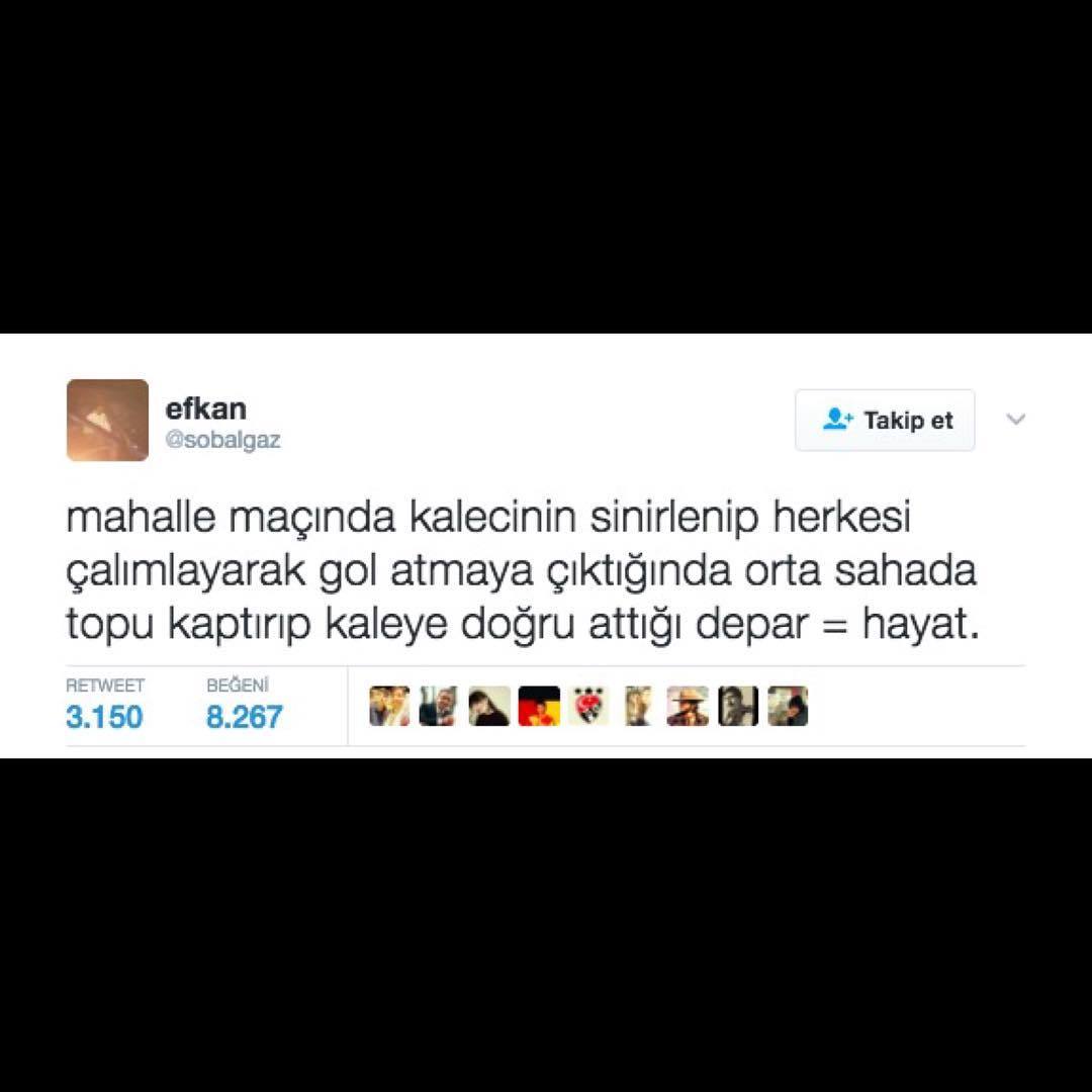 Mahalle maçında kalecinin...