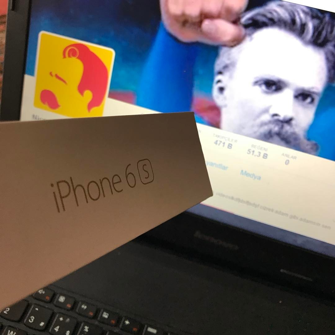 471B51.3 B0
iPhone69