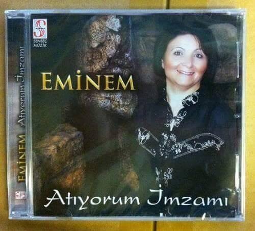EMİNEM

Atıyorum imzamı