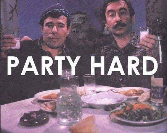 PARTY HARD