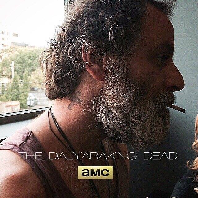 THE DALYARAKING DEAD