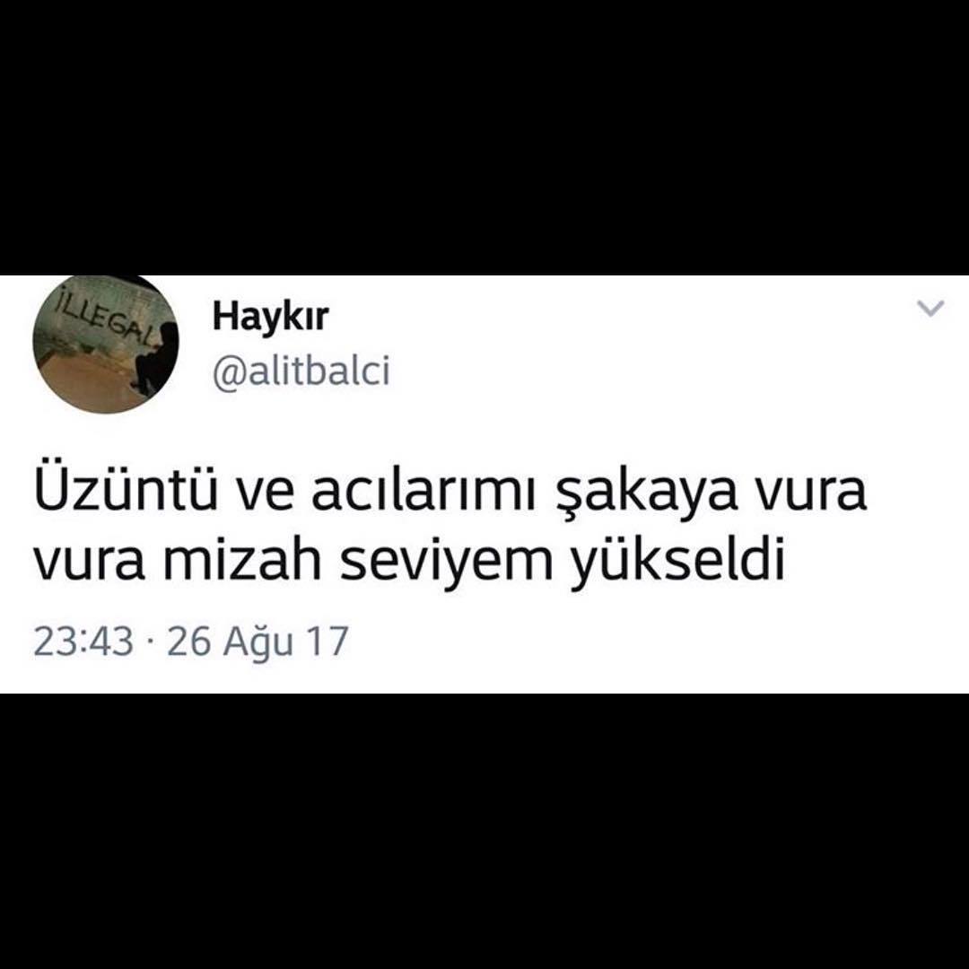 Üzüntü ve acılarımı şakaya...