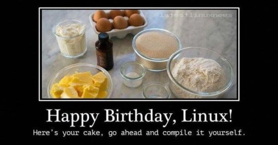 Linux'a doğum günü pastası.