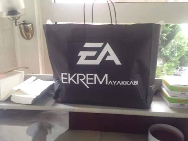 EA
EKREM Ayakkabı