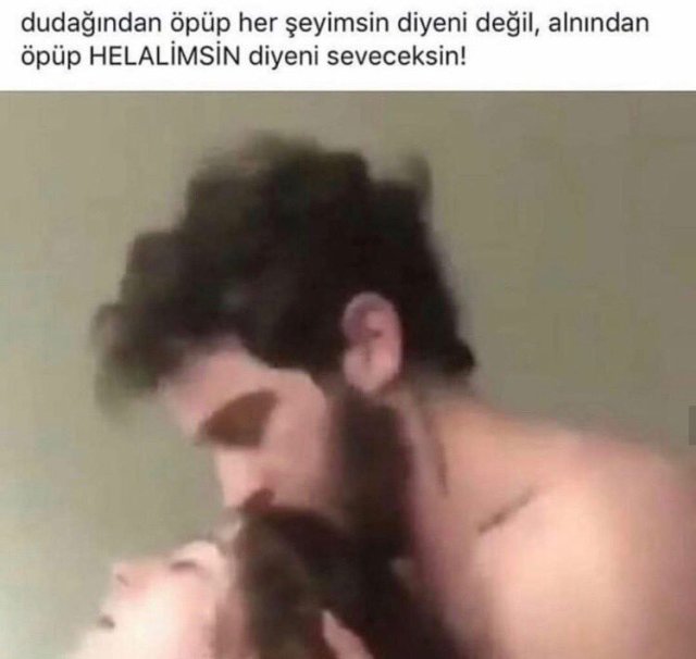 BAŞLIK Dudağından öpüp her...