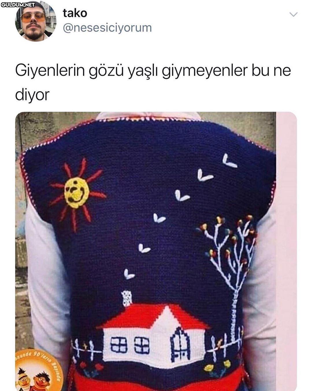 Bu ne ya?

Giyenlerin gözü...
