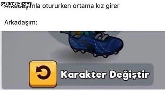 Arkadaşımla otururken...