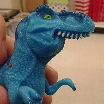 Elti dinozor. Kır düğünü istiyorum.