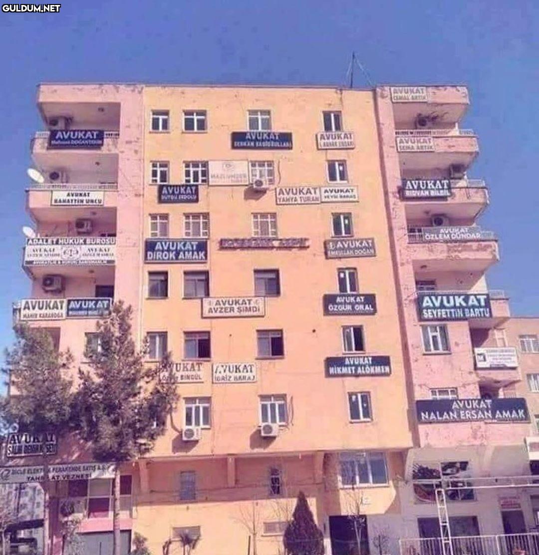 Hukukun temelleri bu binada atılmış