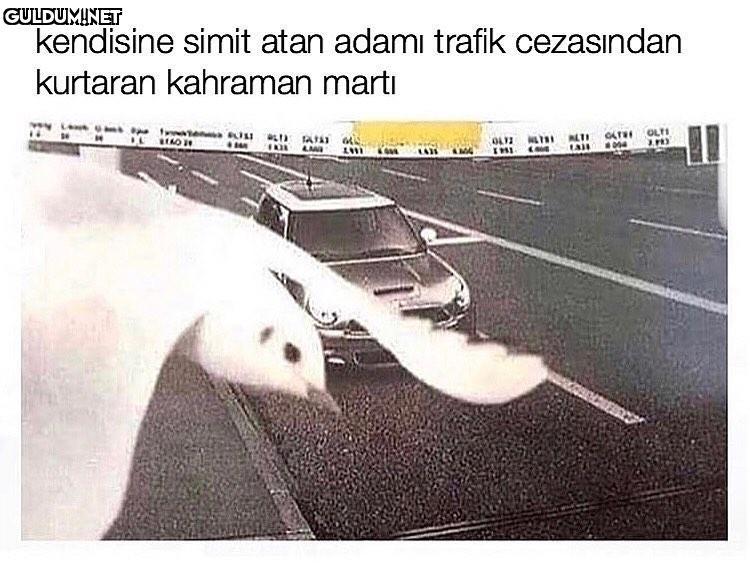 kendisine simit atan adami...