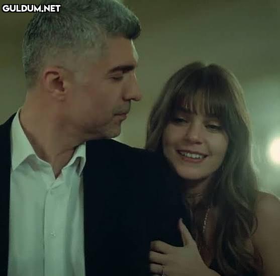 Sevdiğim ikinci kadınsın...