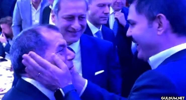 Yanak okşatmaya devam et...