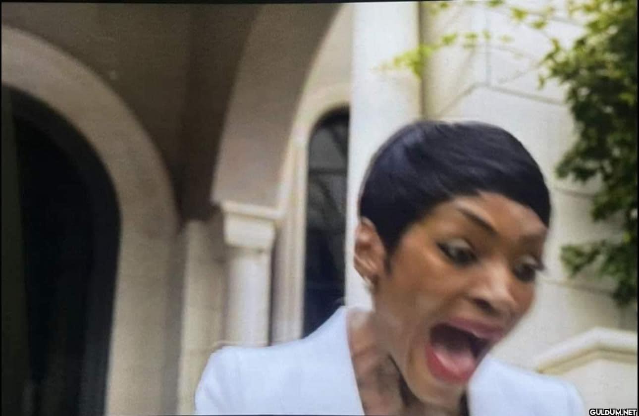 My face when I wake up...