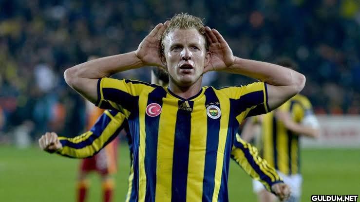 Anılar.. 🥹  Dirk Kuyt vs....