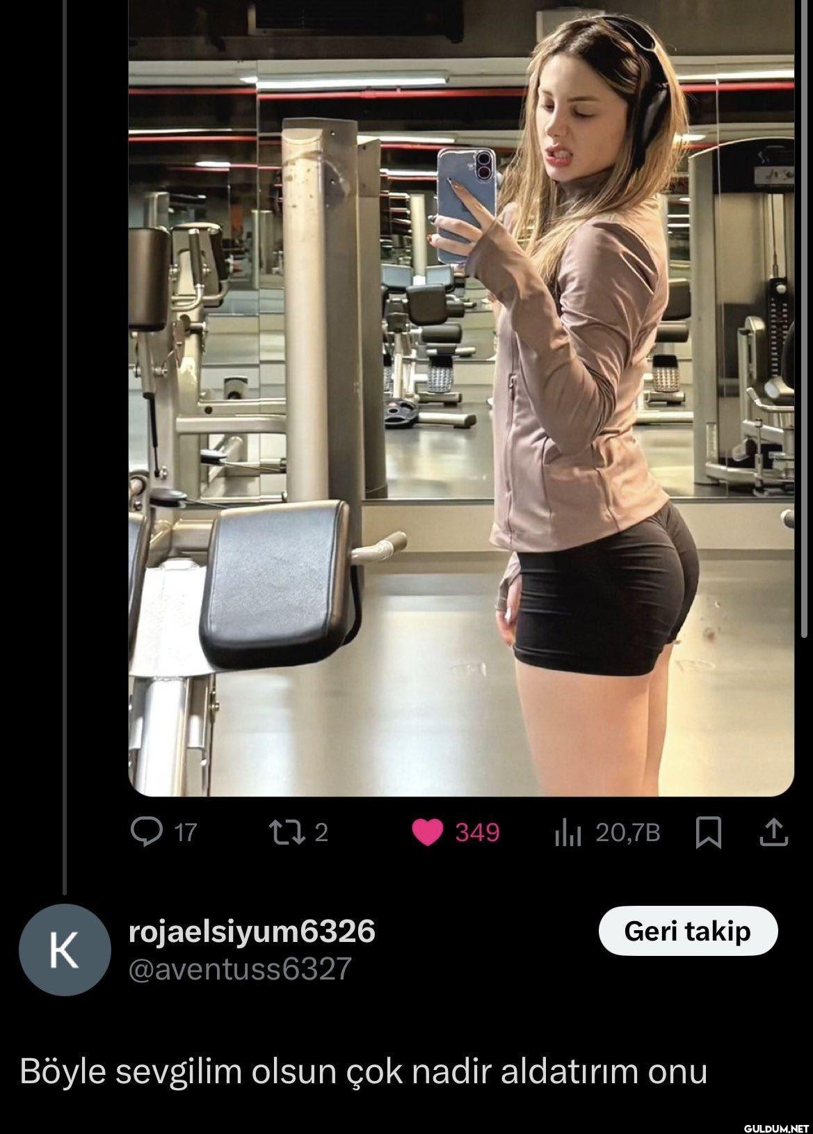 Q17 272 349 20,7B ↑ K...
