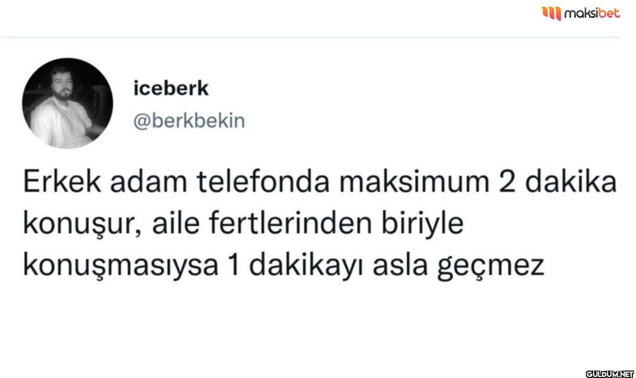 Erkek adam telefonda...