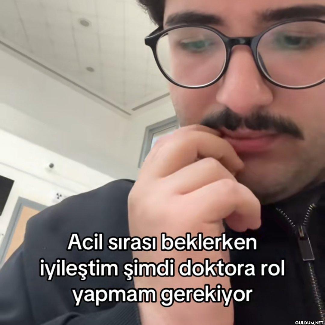 Acil sırası beklerken...