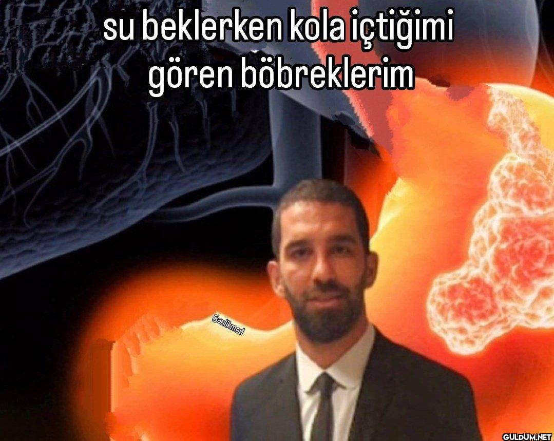 su beklerken kola içtiğimi...