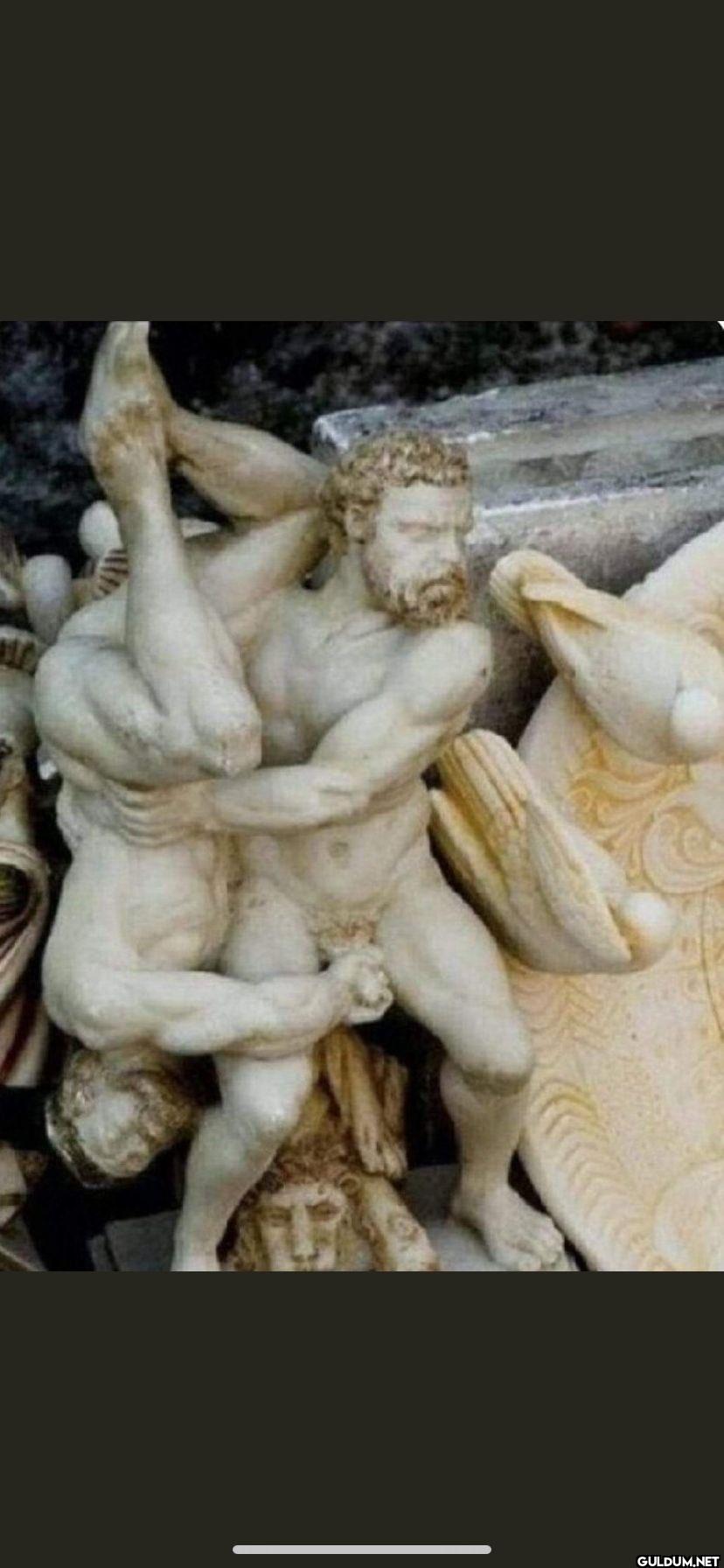 geceye anlamsız bir fotoğraf bırak