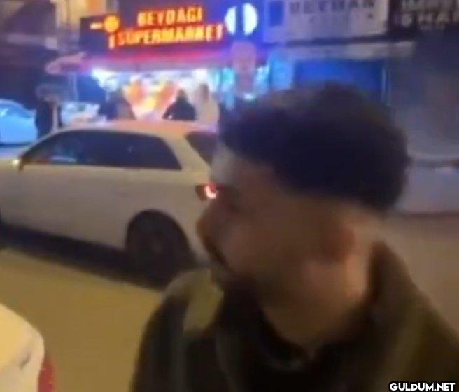 Hep söylerim, bu saç...