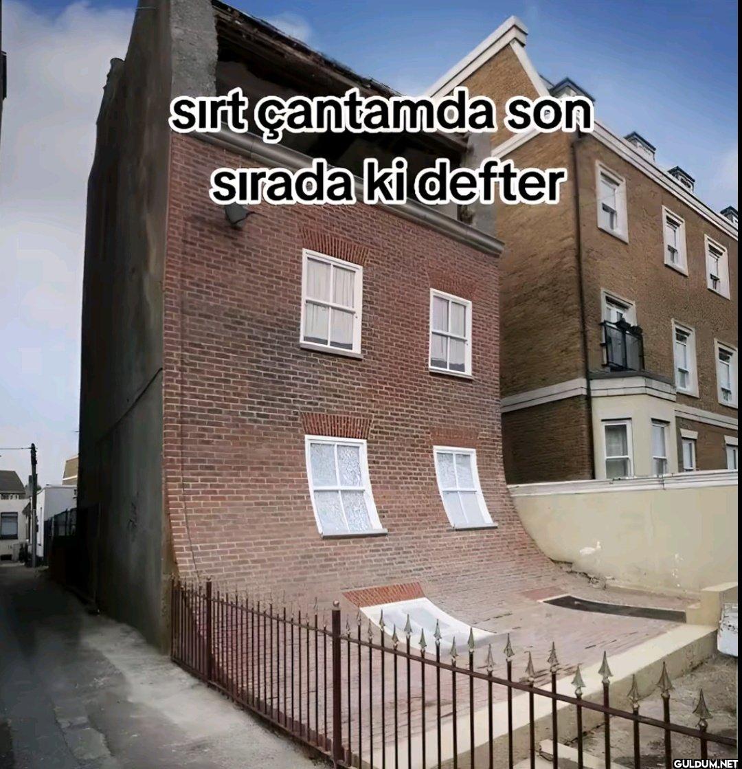 sırt çantamda son sırada ki defter