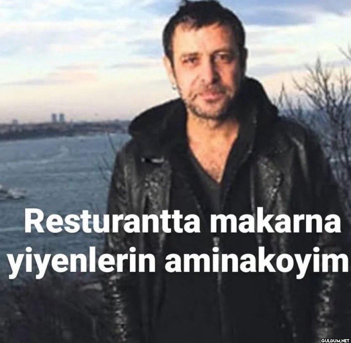 Resturantta makarna...