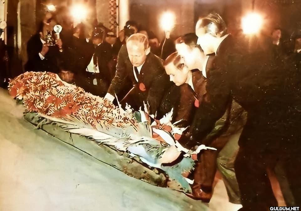 Ay yüzeyine yapılan...