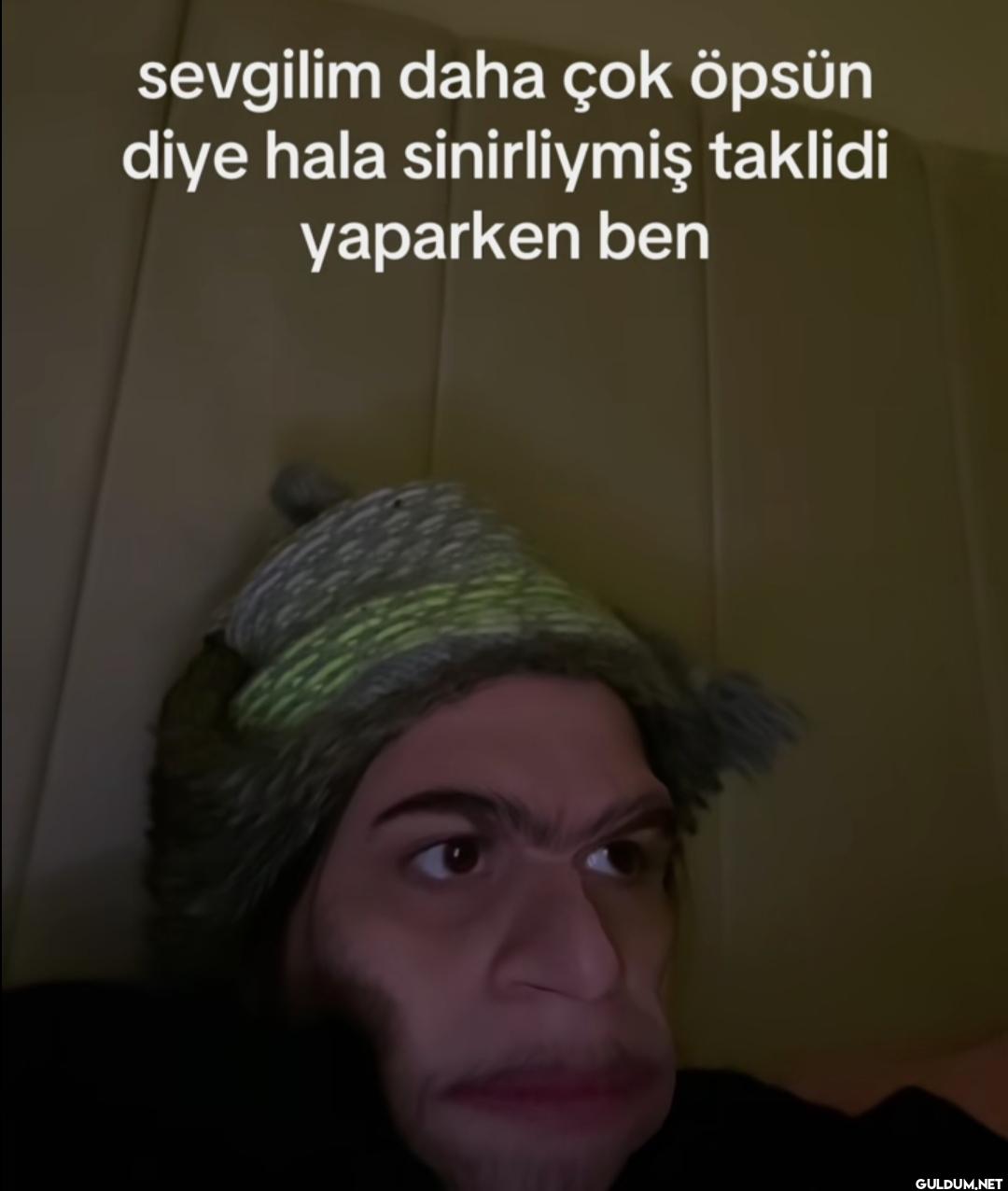 sevgilim daha çok öpsün...