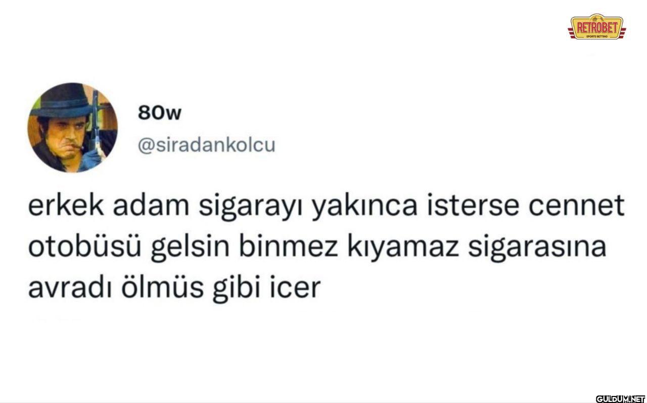 erkek adam sigarayı...