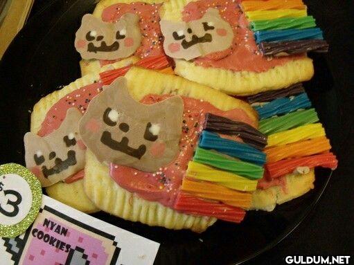 ︎ ︎ ︎ ︎    3 NYAN COOKIES E