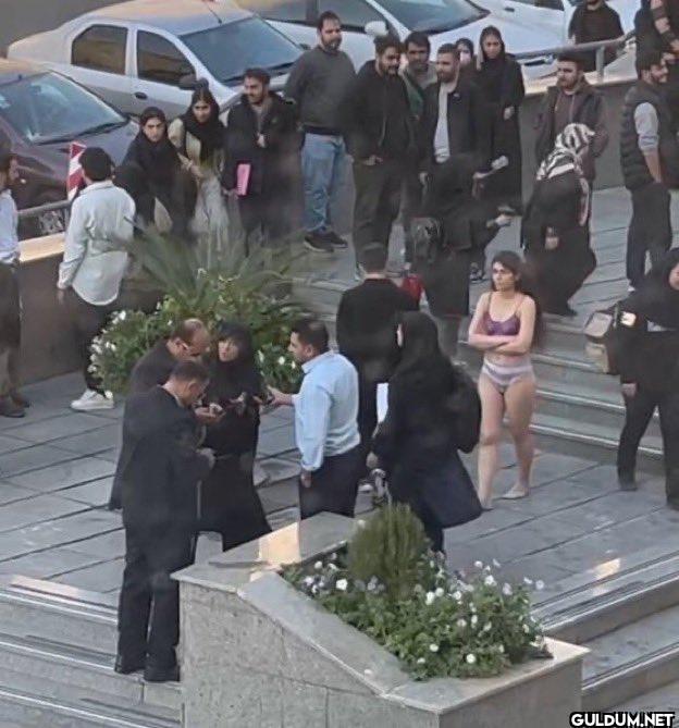 İran'da bir öğrenci,...