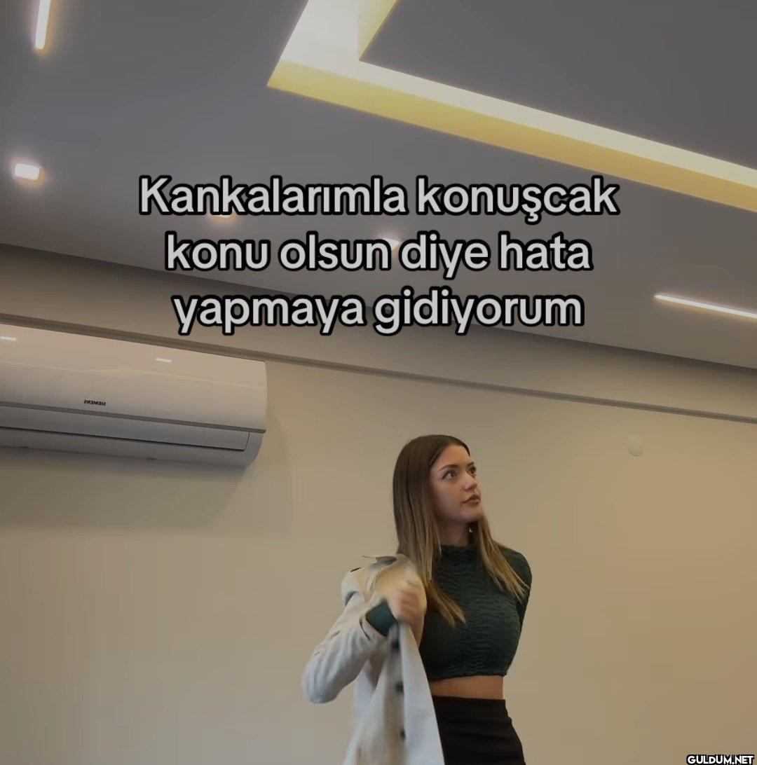 2033312 Kankalarımla...