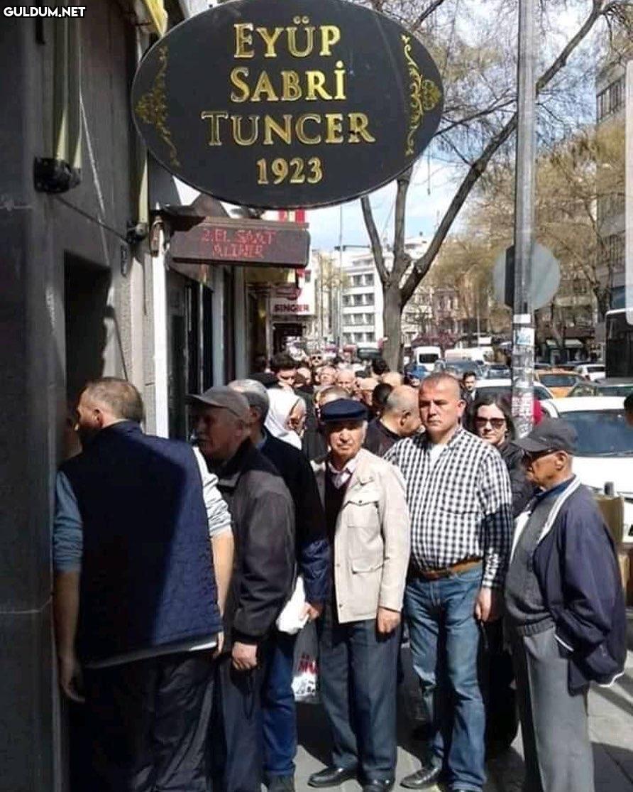 Eyüp Sabri Tuncer Cosplay...