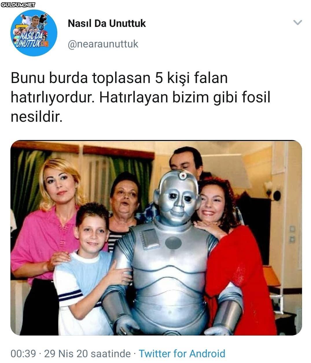 Lost in space.. Çok iyi...