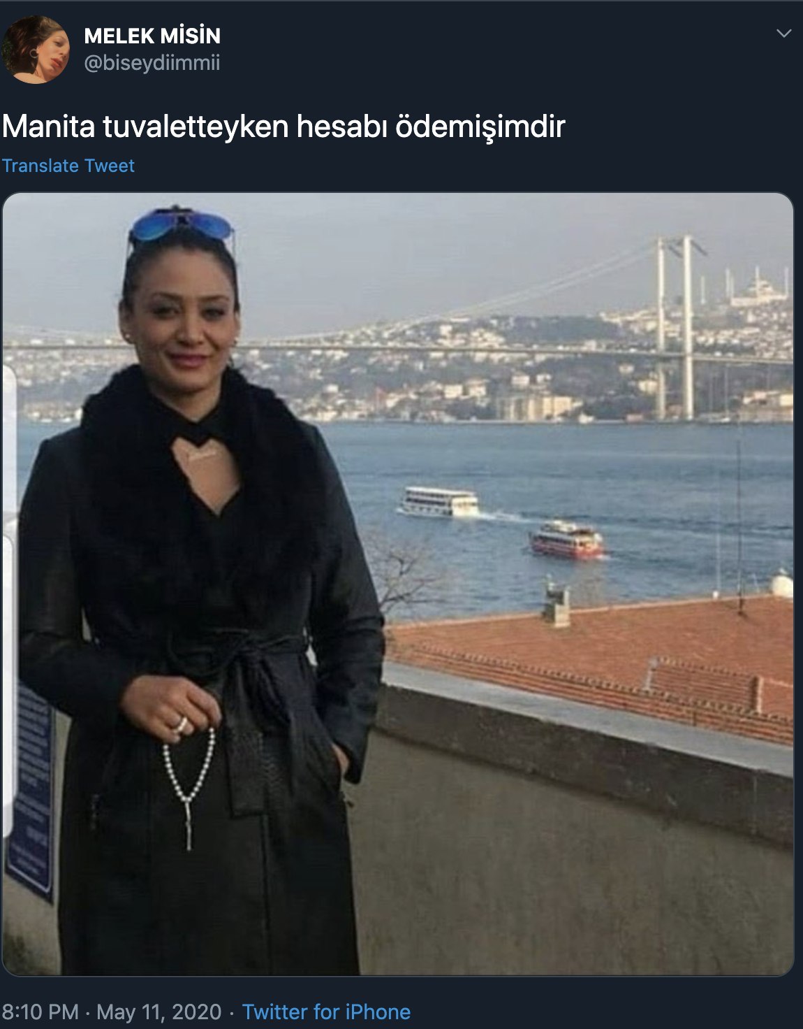 Manita tuvaletteyken...