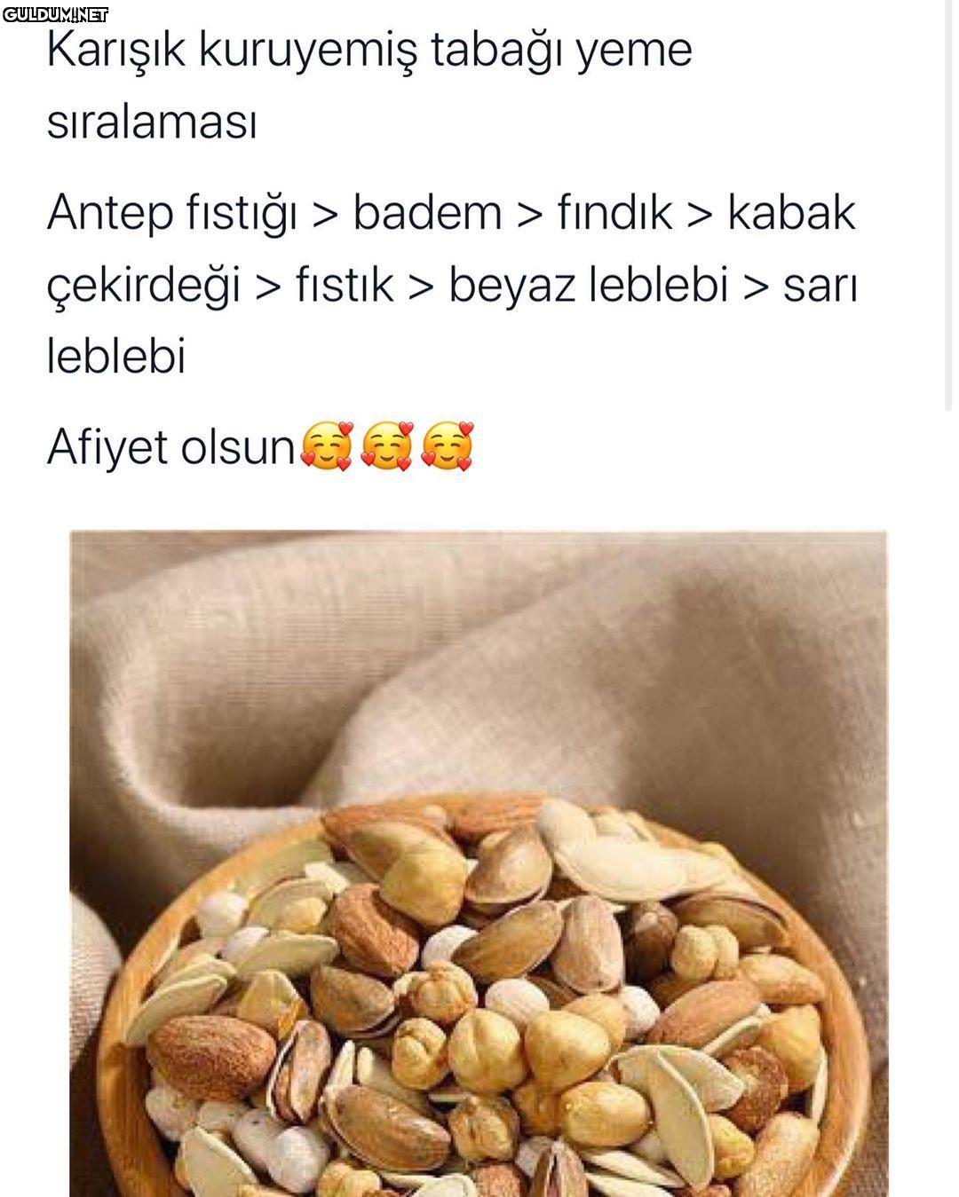 Karışık kuruyemiş tabağı...