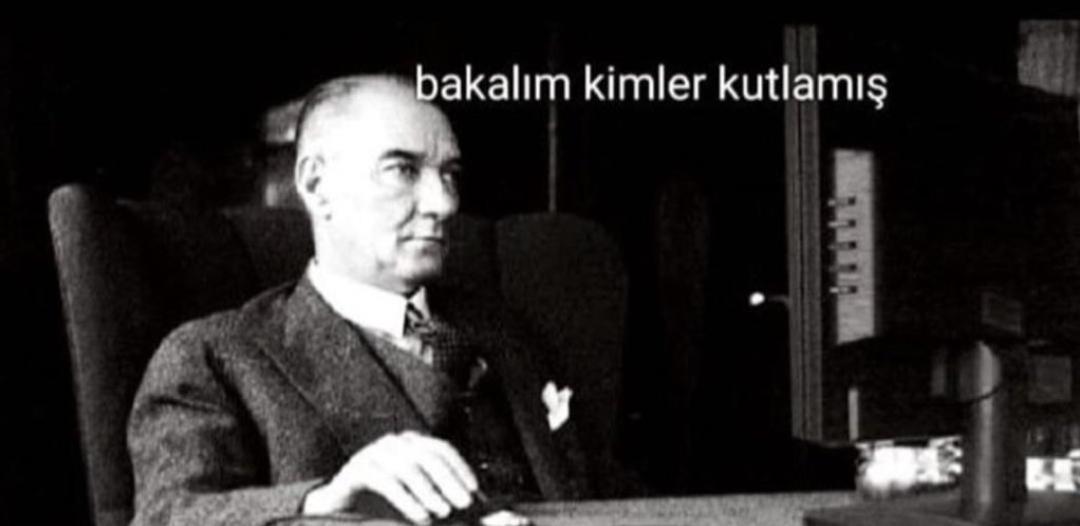 Bakalım kimler kutlamış.