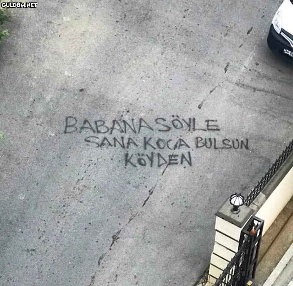 Tag your evde kalmış...