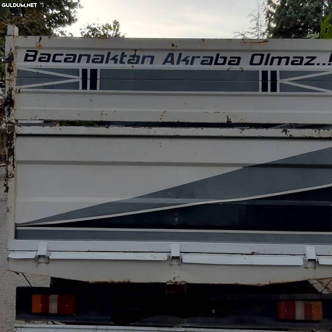 Yazan: Hank Schrader...