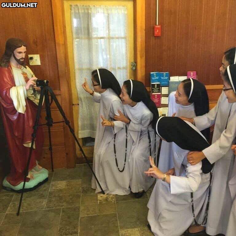anlamsız fotoğraflar 1394  Kaynak
