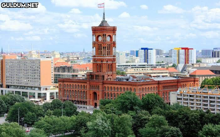 RT @mimarifacialar: Berlin...