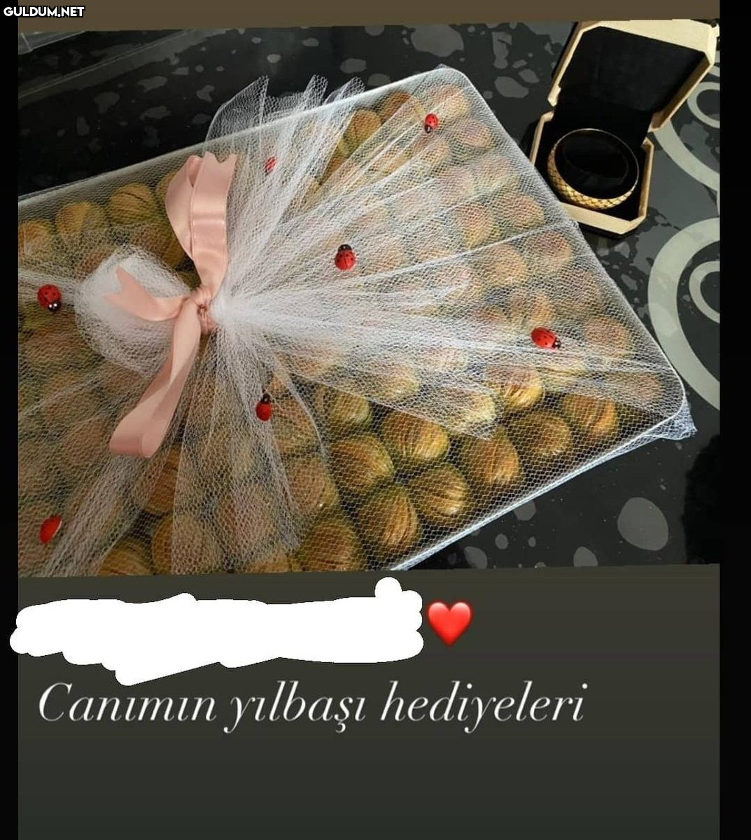 Biraz kıskandım   Canımın...