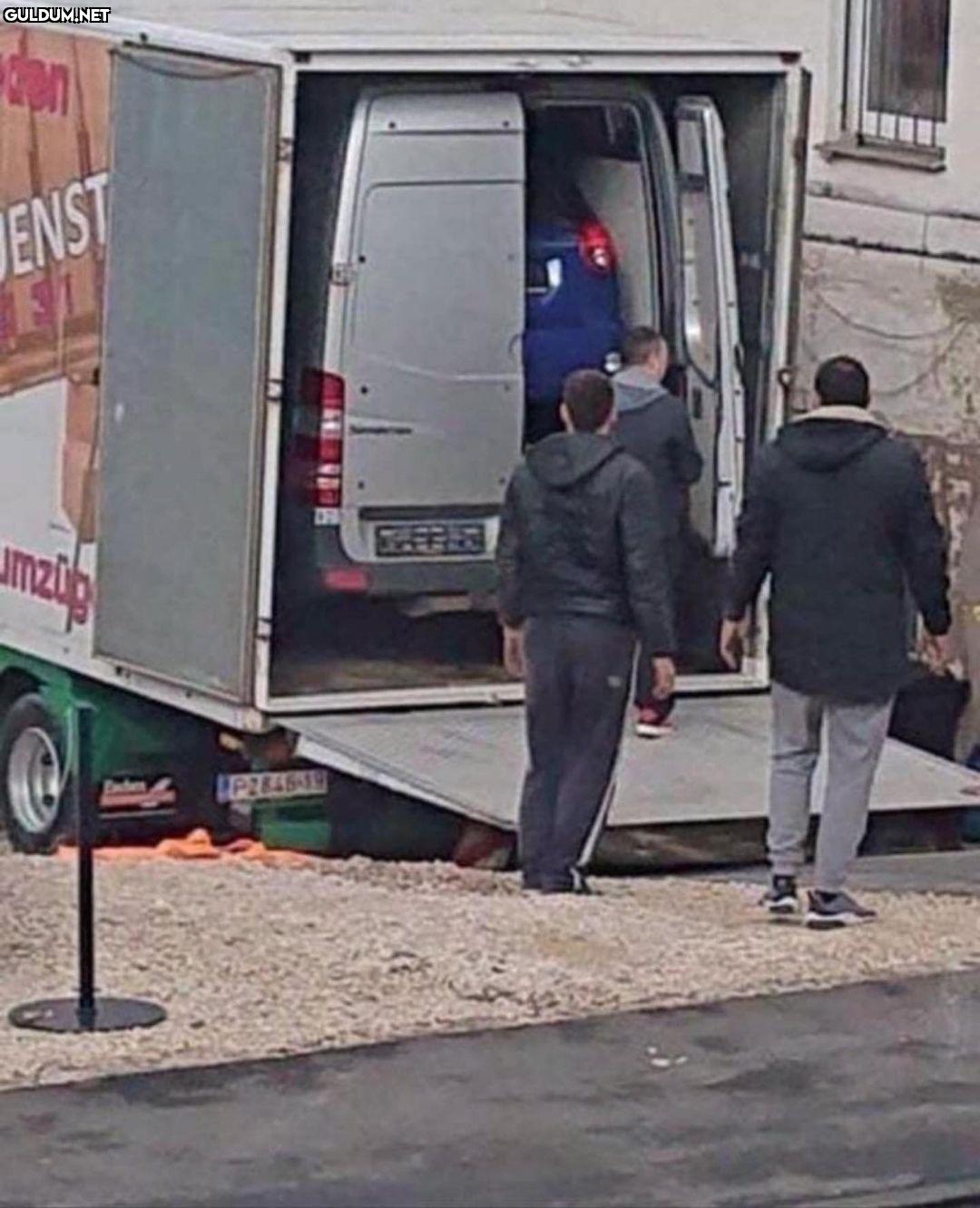 anlamsız fotoğraflar 8445 ...